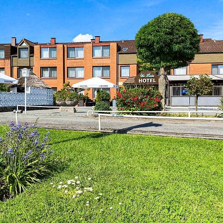 Hotel-Restaurant Vier Linden Stade Bagian luar foto